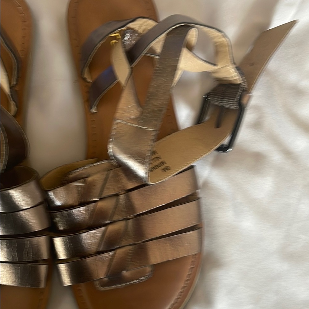 SAS Metallic Sandals - Picture 12 of 14